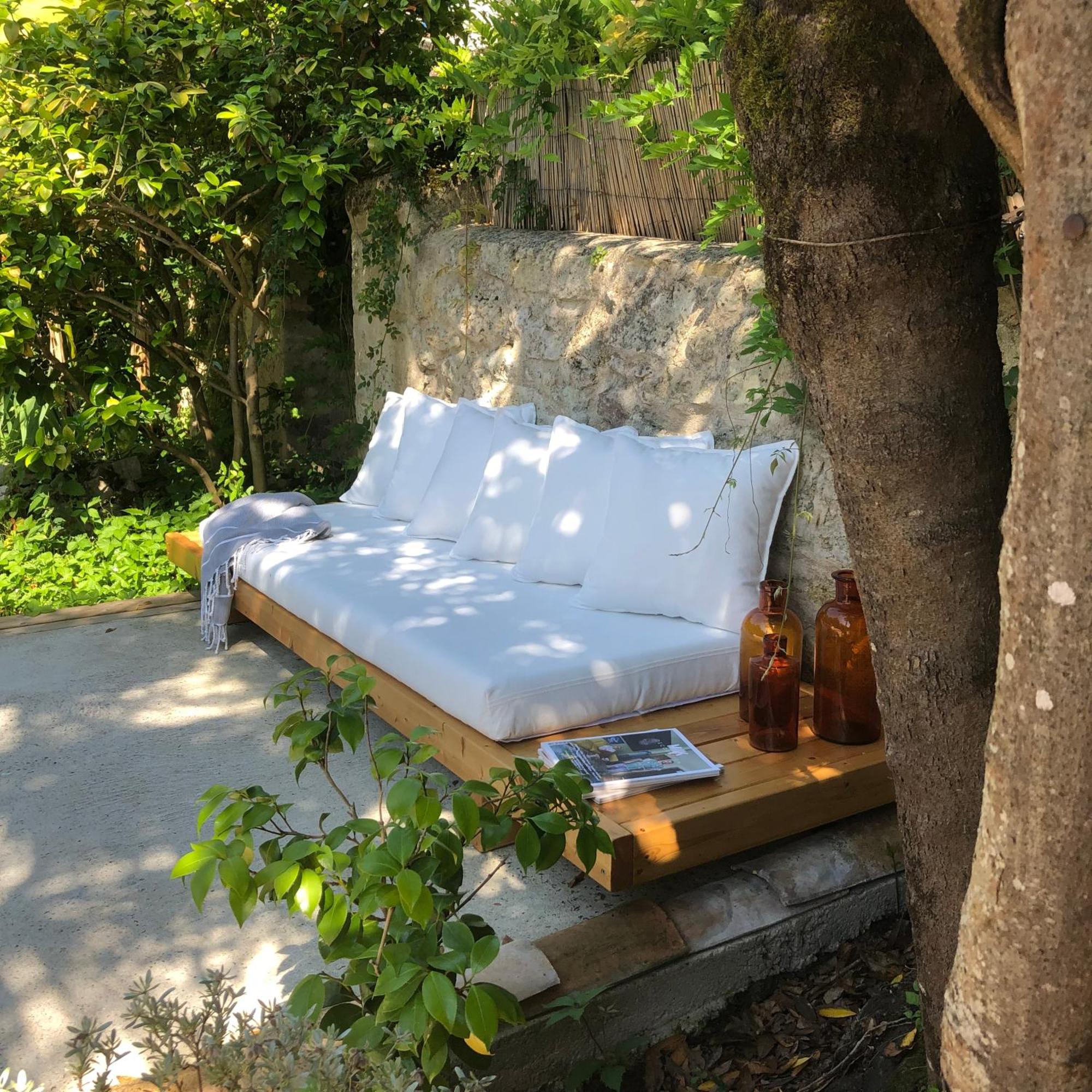 Songes Au Lit Du Fleuve Bed & Breakfast Cambes  Bagian luar foto
